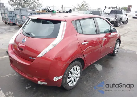 2015 Nissan Leaf S z USA, uszkodzony, nr VIN 1N4AZ0CP6FC333769